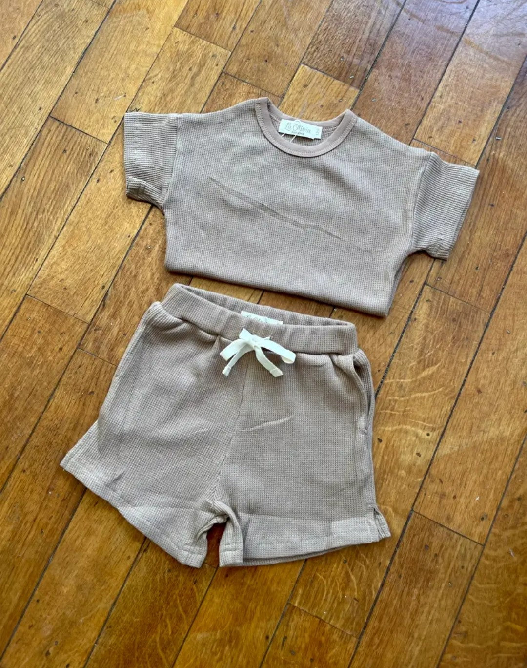 Ensemble Logan Olivia kids